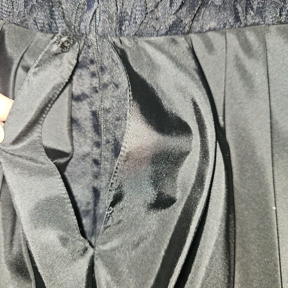 Vintage The Gilberts for Tally NY Black Lace & Taffeta Bubble Hem Cocktail Dress - Picture 12 of 16